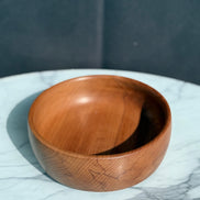 Handgedrechselte Schüssel aus Buchenholz