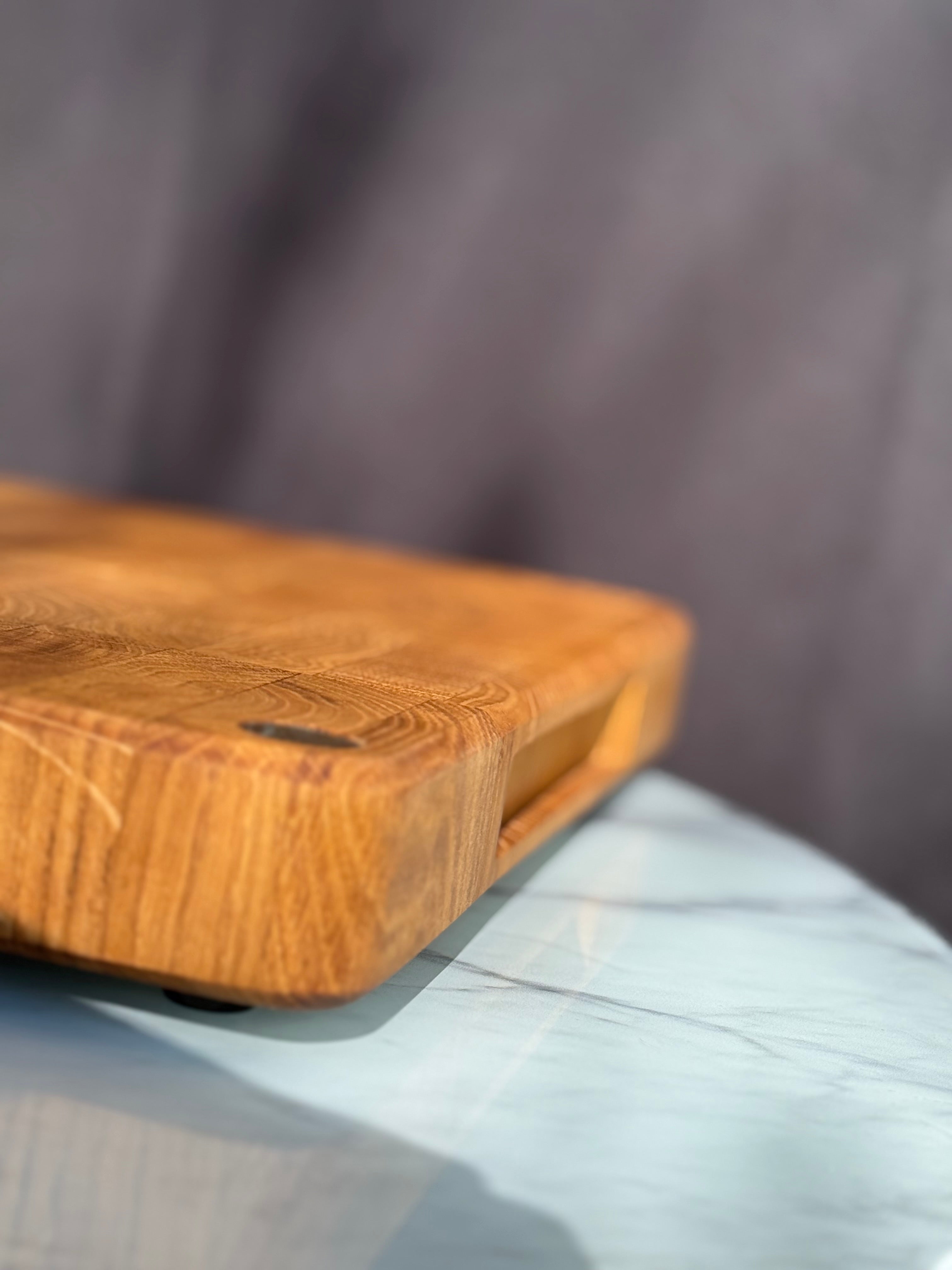 Allrounder XL Schneidebrett aus Eichenholz