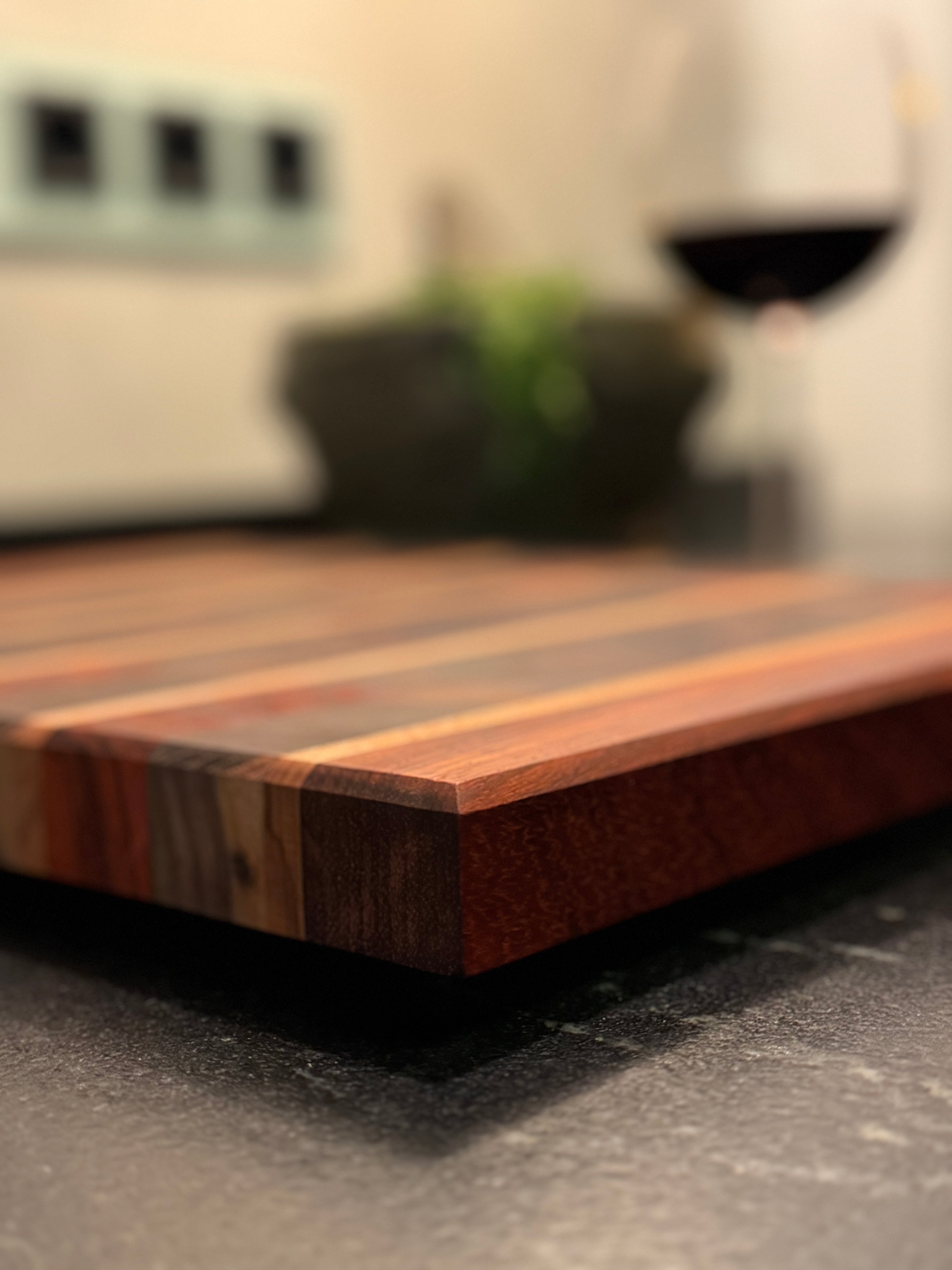 Hirnholz Schneidebrett Buche, Padouk & Schwarznuss