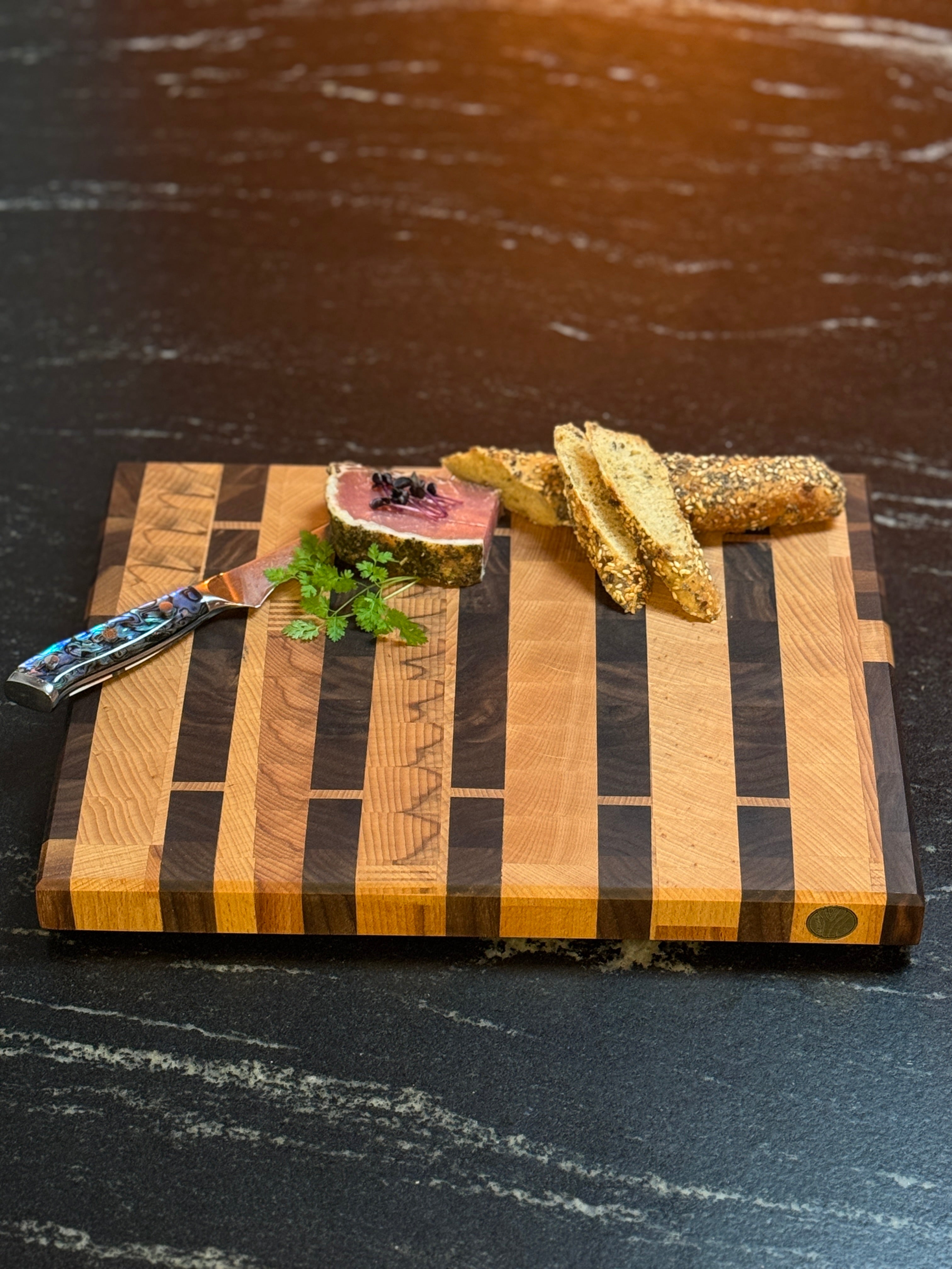 Hirnholzschneidebrett - Buche und Schwarznuss