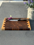 Hirnholz-Schneidebrett aus Schwarznuss & Buche