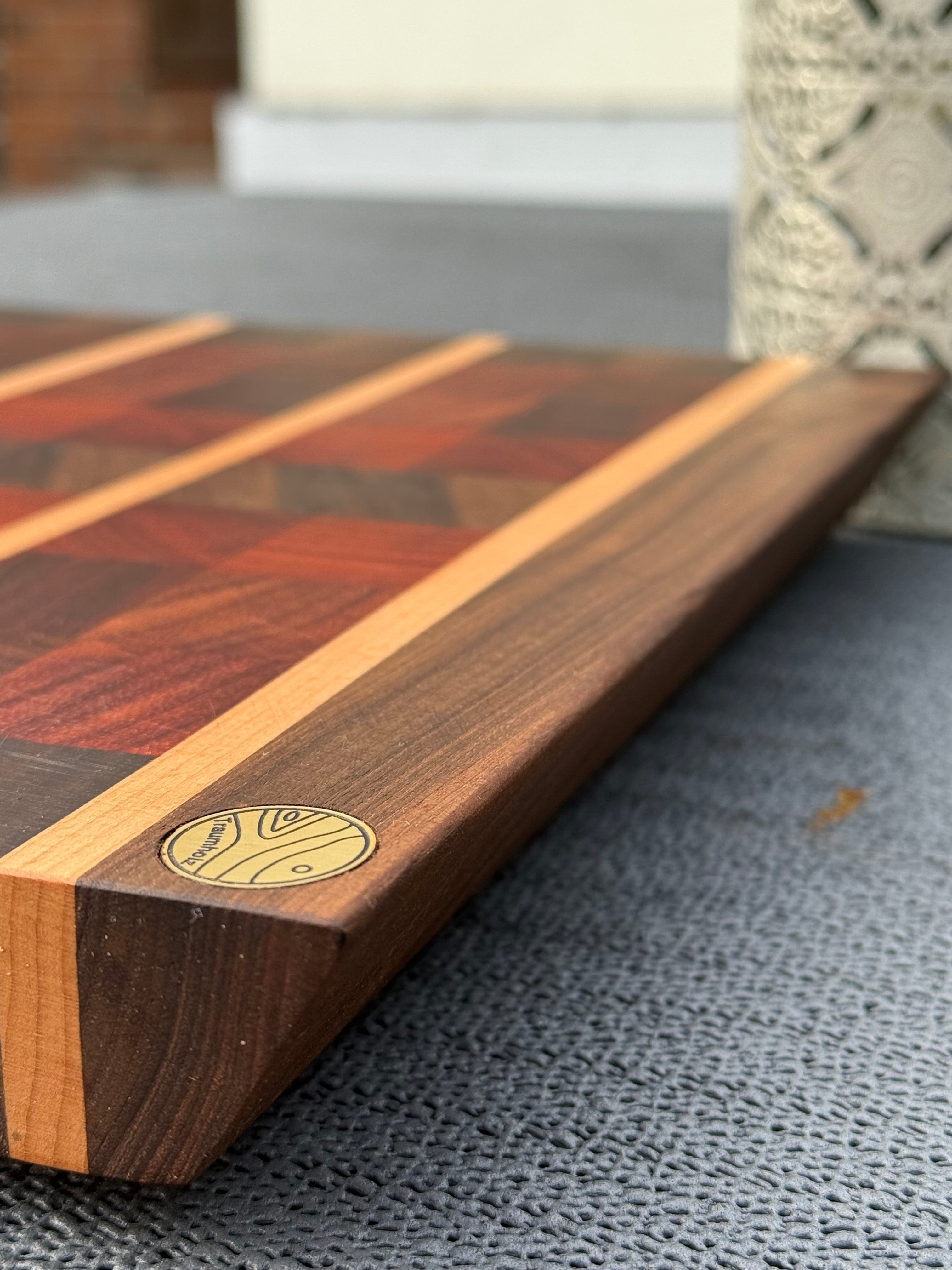 Hirnholz Schneidebrett Buche, Padouk & Schwarznuss