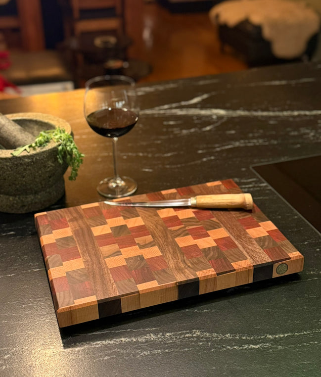 Hirnholzschneidebrett - Padouk, Buche und Schwarznuss