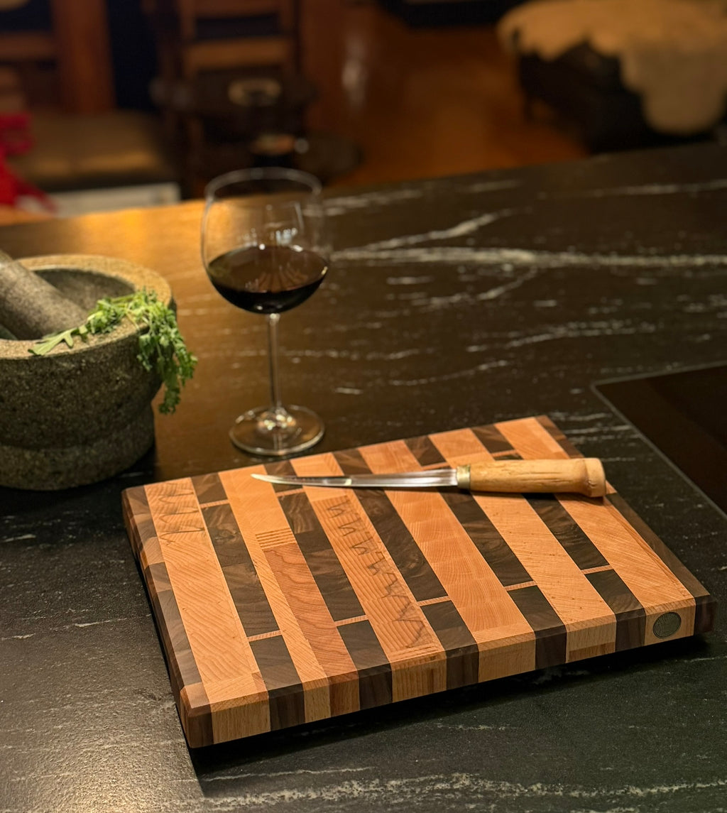 Hirnholzschneidebrett - Buche und Schwarznuss